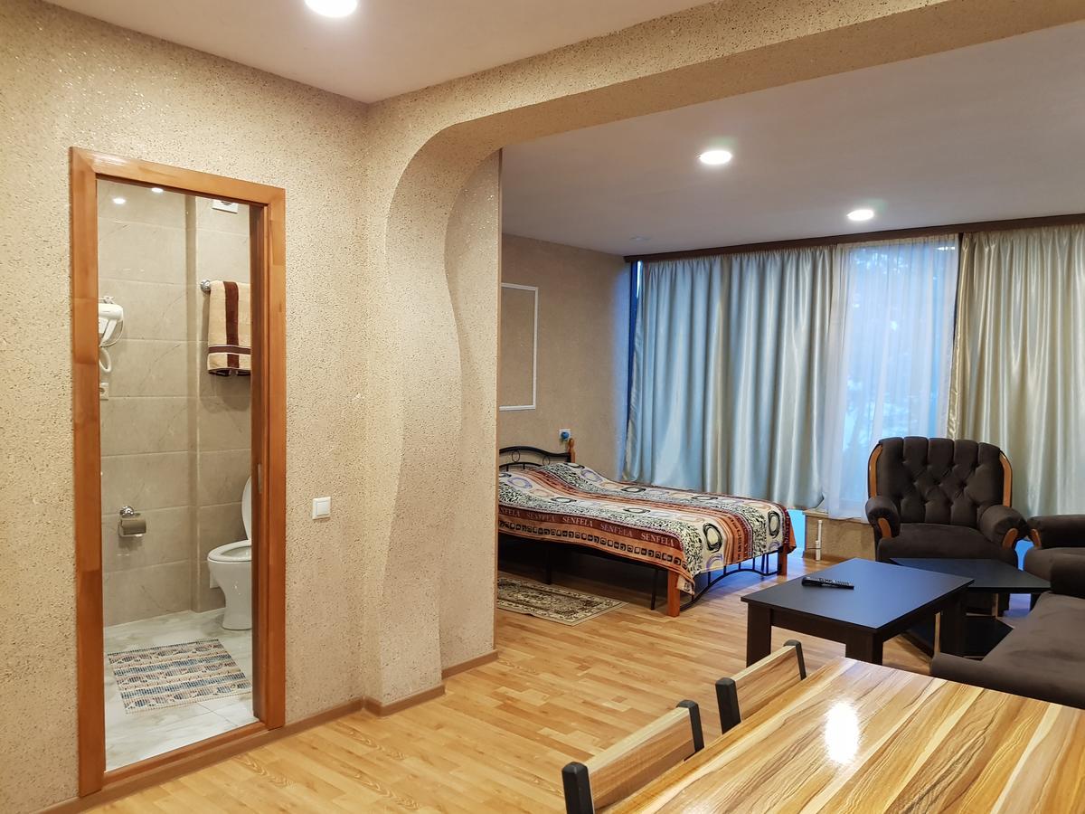 Jrahars Resort Sevan Exterior photo